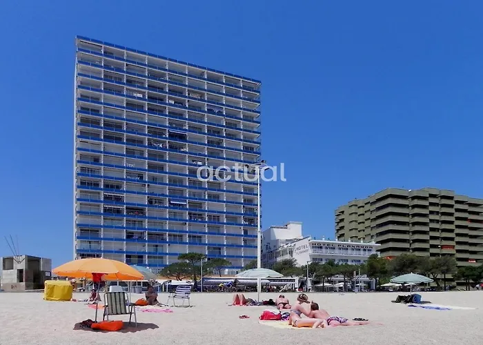 Апартаменти Elypalace C-5 Платжа-д'Ару